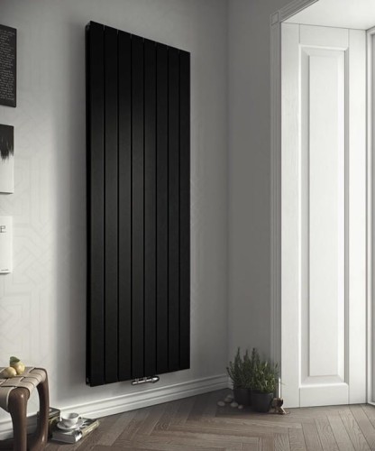 GRZEJNIK LUXRAD NIAGARA CZARNY MAT RAL 9005