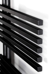 GRZEJNIK ŁAZIENKOWY TYP E 1179x500 mm CZARNY MAT 553W 48 GODZIN