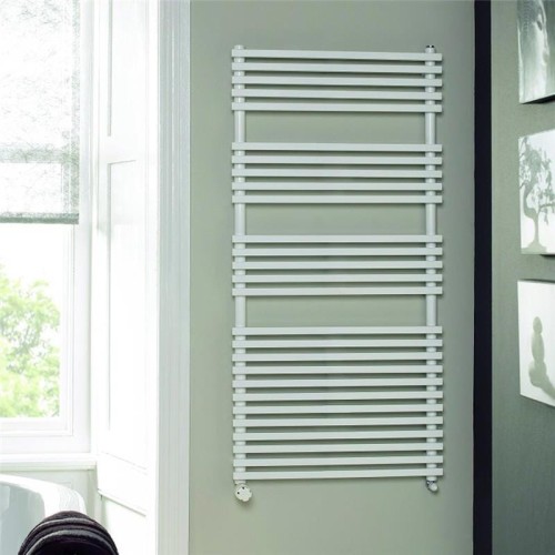 GRZEJNIK ŁAZIENKOWY LUXRAD GOCTA